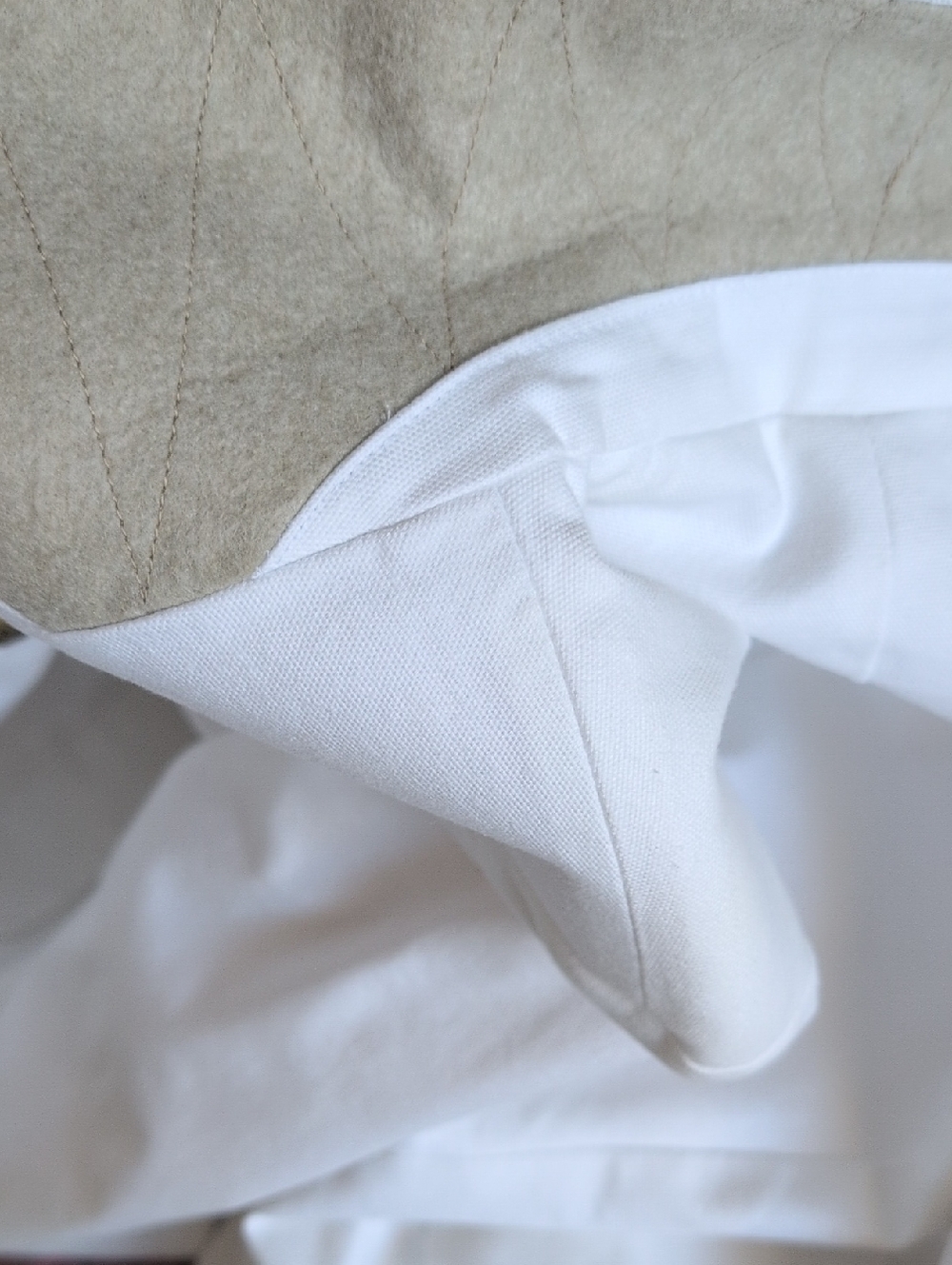 Banana Republic Factory White Double-Breasted Cotton Blazer with Gold Buttons 4 - Picture 14 of 16